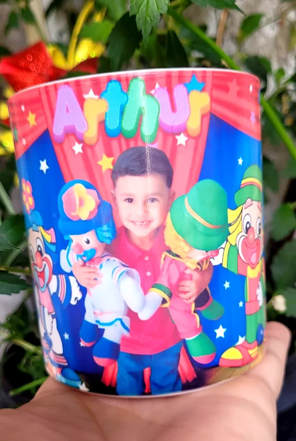 Caneca de polímero infantil
