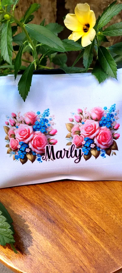 Necessaire personalizada com nome